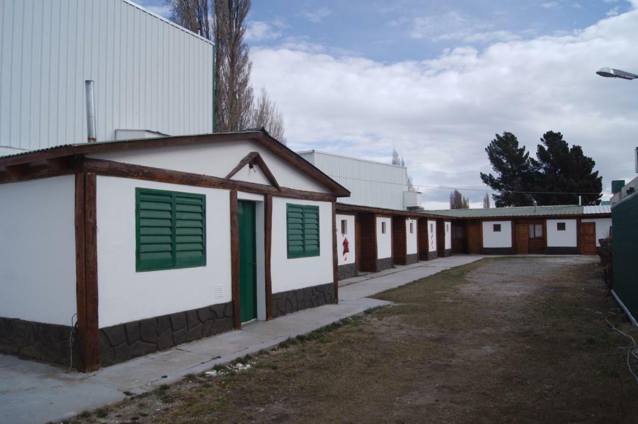 Pinito'S Hostel El Calafate Extérieur photo